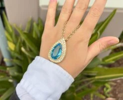 Unknown Important Blue Topaz Pendant 22 Carats With Diamonds -Mode Bijouterie Magasin IMG 3886 master