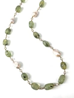 Natural Tumbled Prehnite And Baroque Pearl Long Necklace -Mode Bijouterie Magasin IMG 3936 master