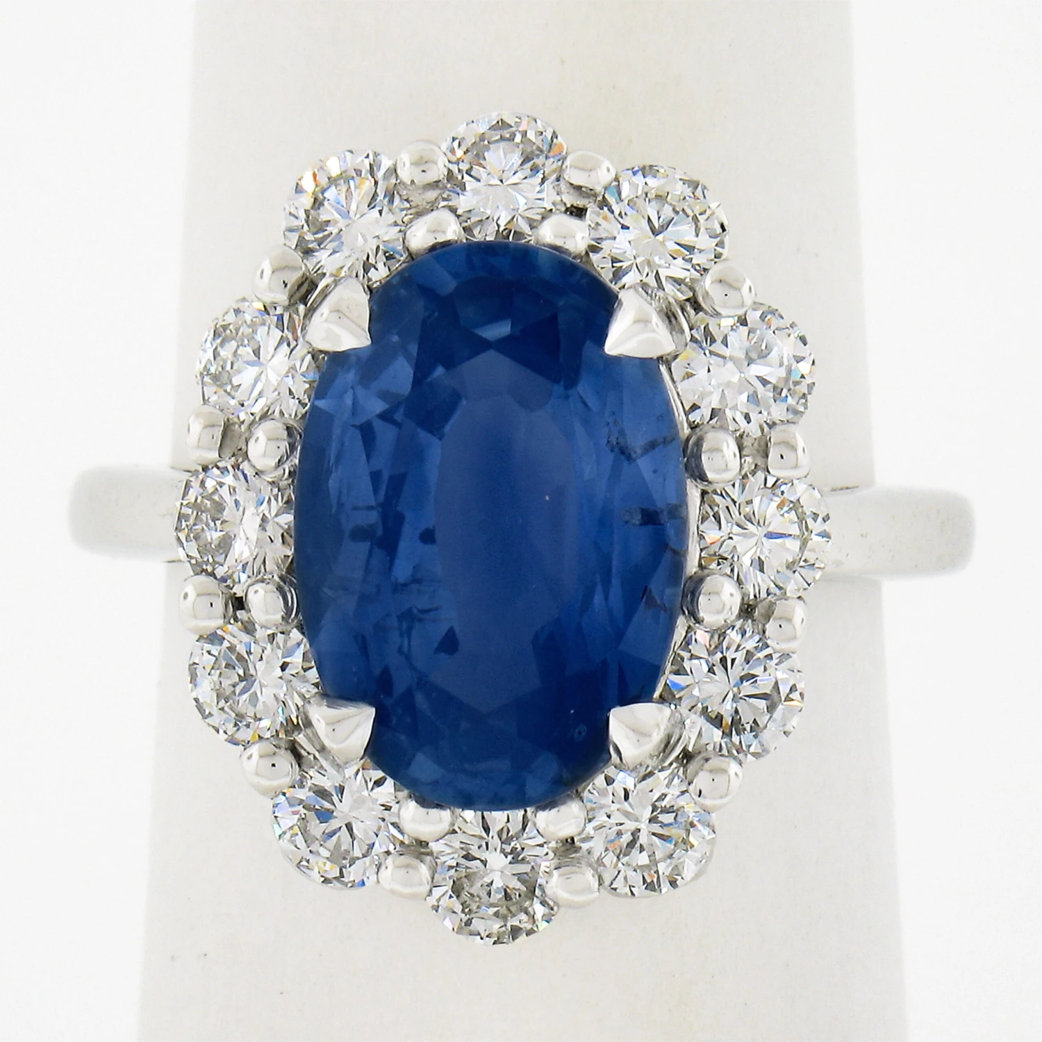 Platinum GIA Ceylon NO HEAT Oval Cornflower Blue Sapphire & Diamond Halo Ring 4 Platinum GIA Ceylon NO HEAT Oval Cornflower Blue Sapphire & Diamond Halo Ring – Image 2