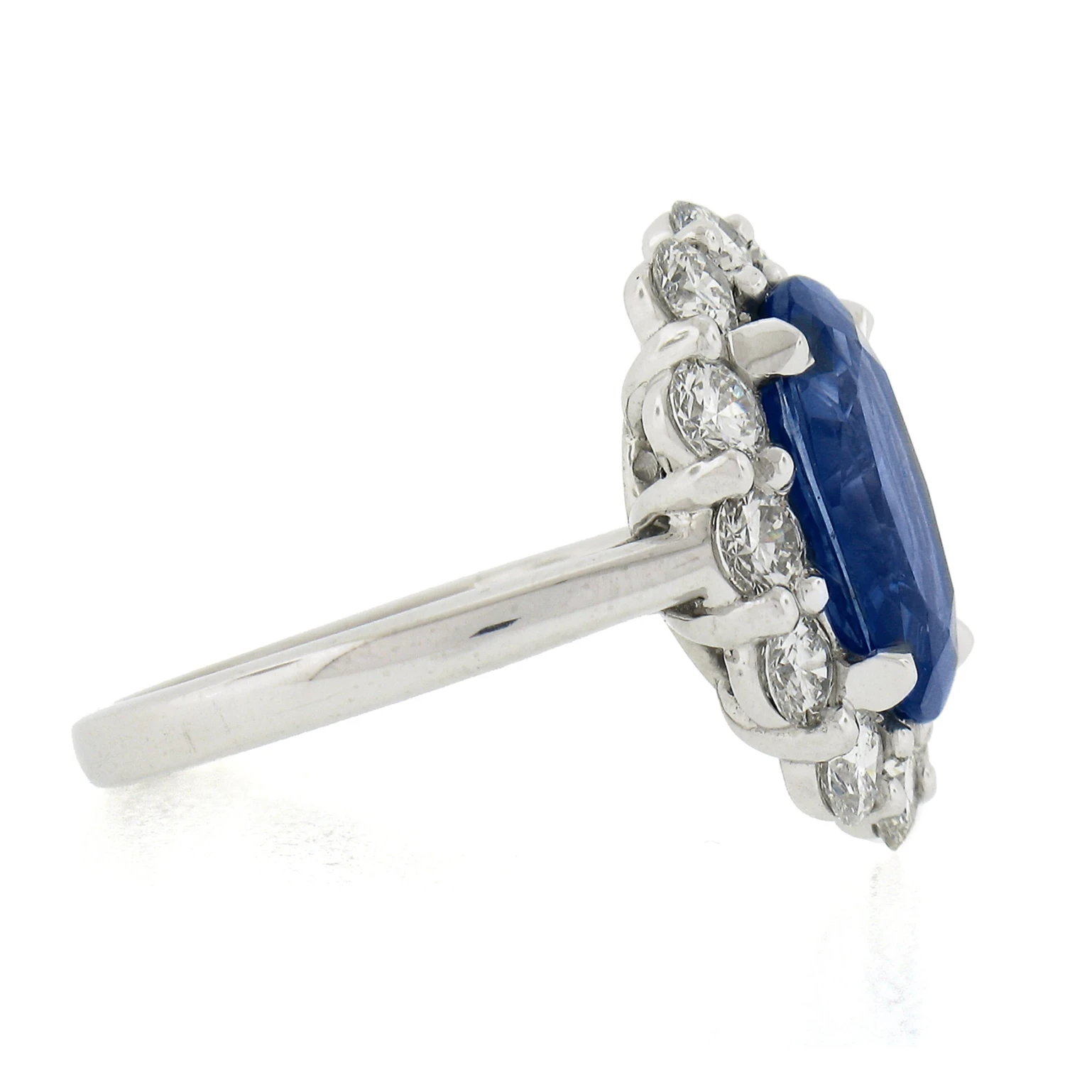 Platinum GIA Ceylon NO HEAT Oval Cornflower Blue Sapphire & Diamond Halo Ring 7 Platinum GIA Ceylon NO HEAT Oval Cornflower Blue Sapphire & Diamond Halo Ring – Image 5