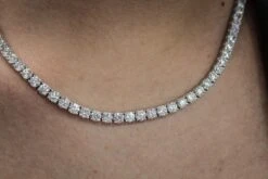 31.77 TCW Round Natural Diamond 18k White Gold Tennis Necklace -Mode Bijouterie Magasin IMG 4455 master