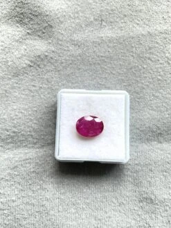 Unknown Certified 3.66 Carats Mozambique Ruby Oval Faceted Cutstone No Heat Natural Gem 13 Unknown Certified 3.66 Carats Mozambique Ruby Oval Faceted Cutstone No Heat Natural Gem -Mode Bijouterie Magasin IMG 4529 master 1