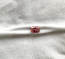 Unknown 4.20 Carats Electric Pink Tourmaline Cushion Faceted Cut Stone Natural Gemstone -Mode Bijouterie Magasin IMG 5178 master