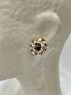 Francoise Montague White And Gold Clip Earrings -Mode Bijouterie Magasin IMG 5538 master