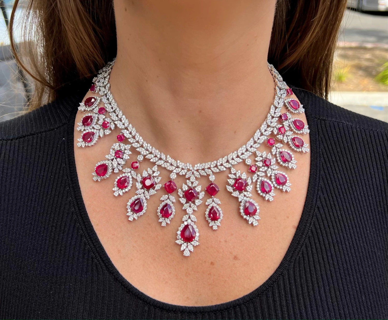 Unknown Very Fine Ruby Necklace Set With Diamonds 115 Carats Total 18K Gold 6 Unknown Very Fine Ruby Necklace Set With Diamonds 115 Carats Total 18K Gold – Image 4