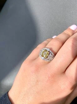 GIA Certified 3.15 Carats Fancy Brownish Greenish Yellow Diamond Ring -Mode Bijouterie Magasin IMG 7423 master