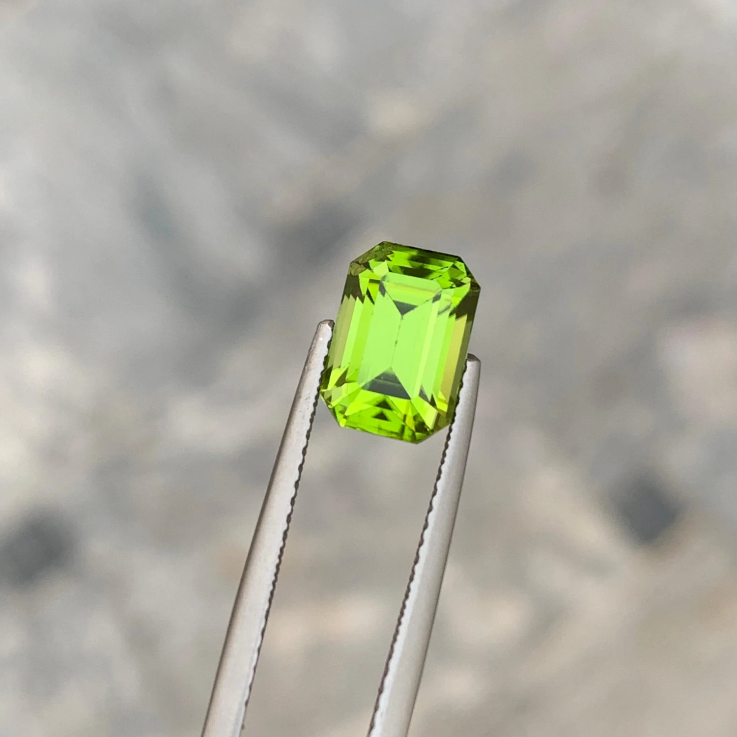 Unknown 3.30 Carat Apple Green Loose Peridot From Pakistan With Emerald Shape 6 Unknown 3.30 Carat Apple Green Loose Peridot From Pakistan With Emerald Shape – Image 4