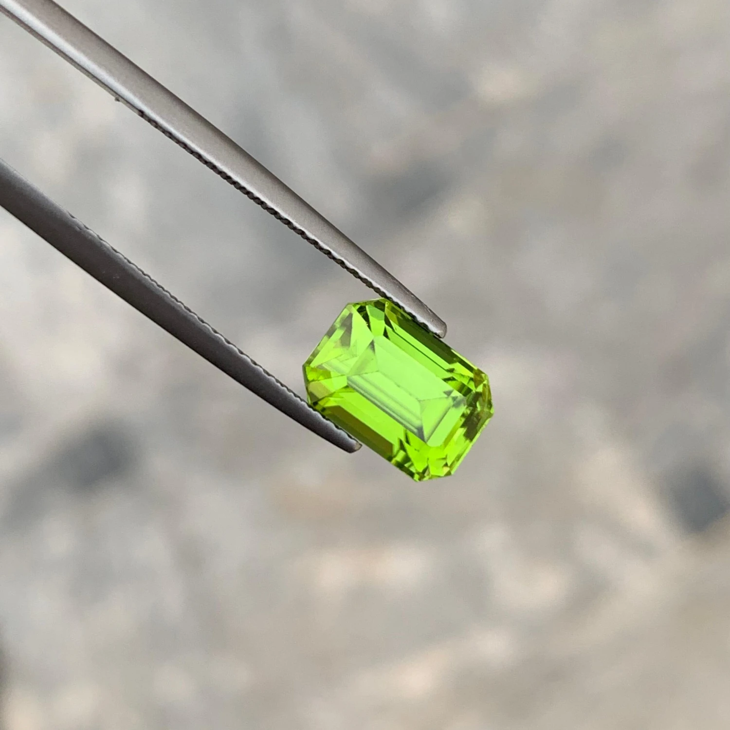 Unknown 3.30 Carat Apple Green Loose Peridot From Pakistan With Emerald Shape 8 Unknown 3.30 Carat Apple Green Loose Peridot From Pakistan With Emerald Shape – Image 6
