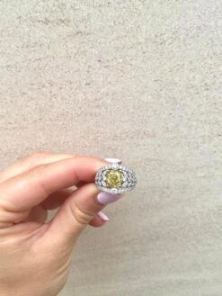 GIA Certified 3.15 Carats Fancy Brownish Greenish Yellow Diamond Ring -Mode Bijouterie Magasin IMG 7844 master
