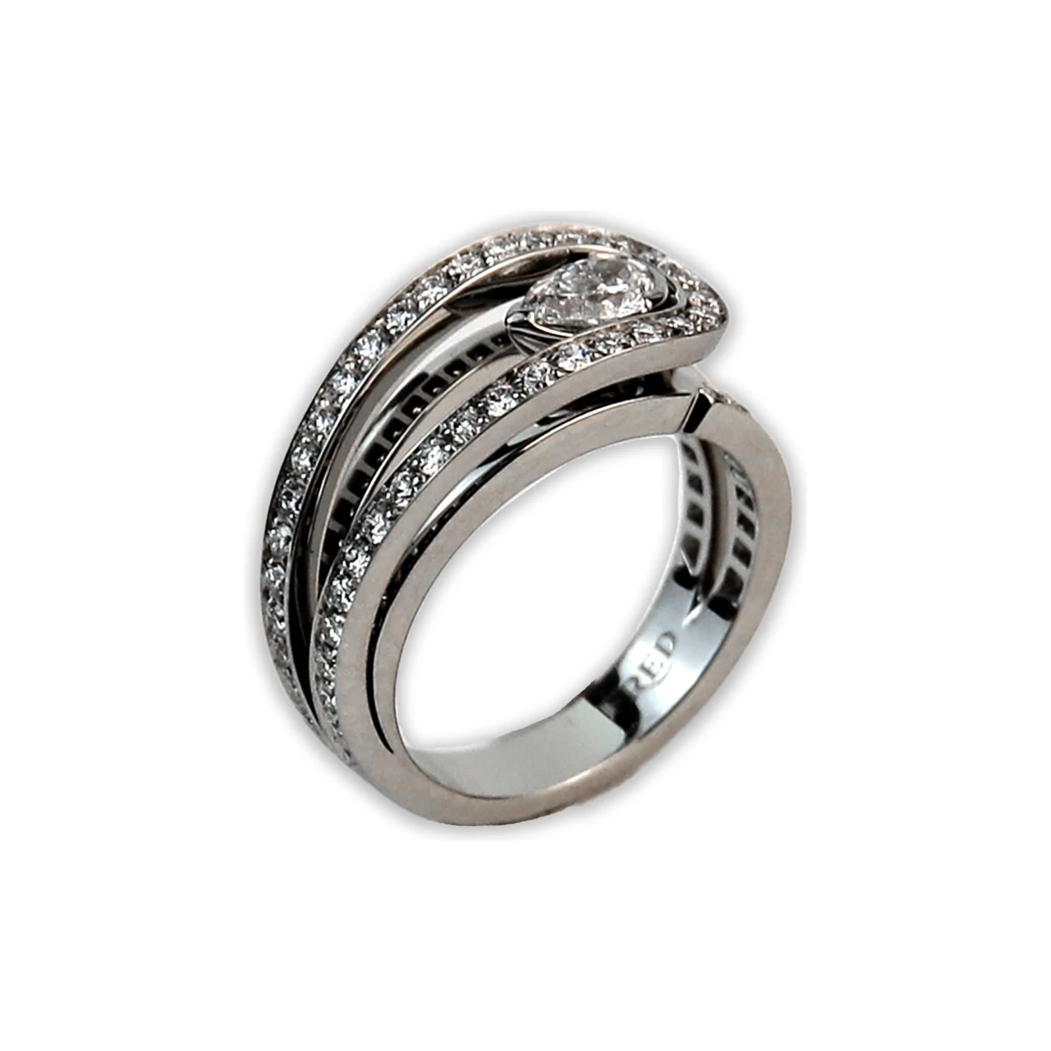 Fred Of Paris Platinum Pear Diamond Ring 6 Fred Of Paris Platinum Pear Diamond Ring – Image 4