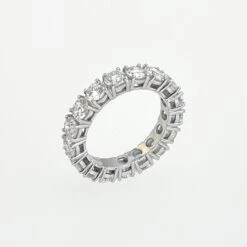 2.12 Carat Anello Eternity, Anello Di Fidanzamento. Oro 18 Karat -Mode Bijouterie Magasin IMG 9322 master