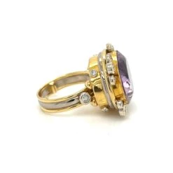 Unknown Oval Amethyst, Diamond And 18k Gold Ring -Mode Bijouterie Magasin IMG 9676 master