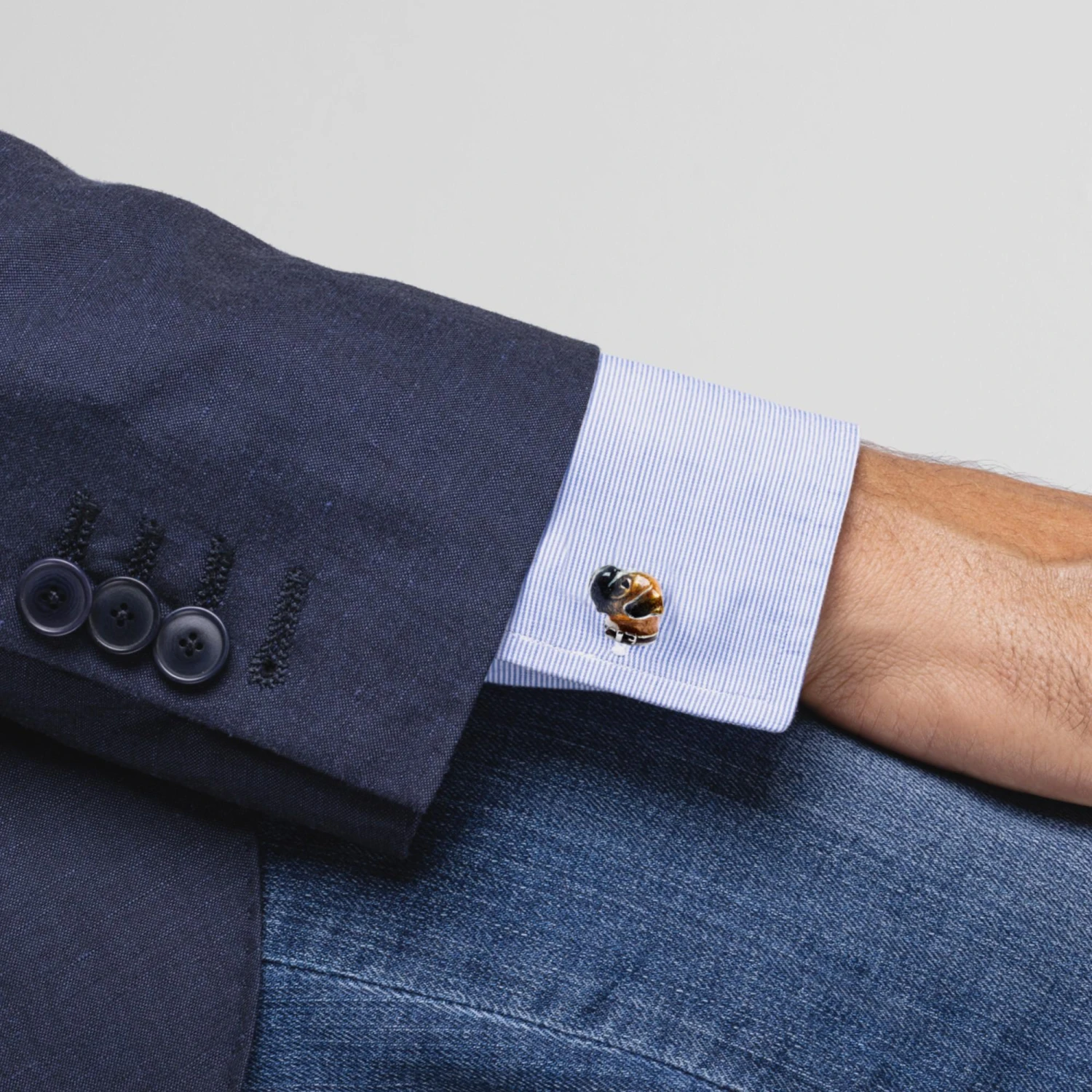 Alex Jona Sterling Silver Enamel Boxer Dog Cufflinks 7 Alex Jona Sterling Silver Enamel Boxer Dog Cufflinks – Image 5