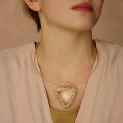 Triangle Rock Crystal Choker & One-Off Necklace In 14kt Gold Cocktail Statement -Mode Bijouterie Magasin Kristle SheilaWestera GK 1 LR master