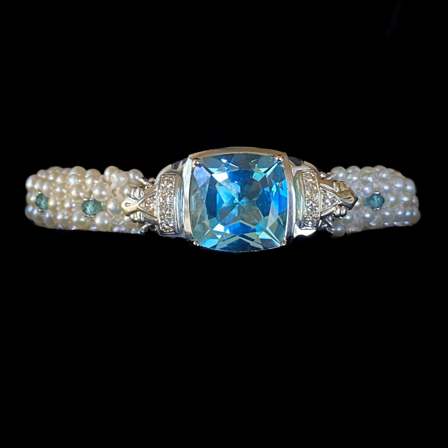 Marina J. 18k White Gold, Diamond, Pearl & London Blue Topaz Bracelet 10 Marina J. 18k White Gold, Diamond, Pearl & London Blue Topaz Bracelet – Image 8