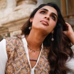 Shakti Gold Diamond And Gemstone Necklace -Mode Bijouterie Magasin Moi Shakti Necklace 1 master