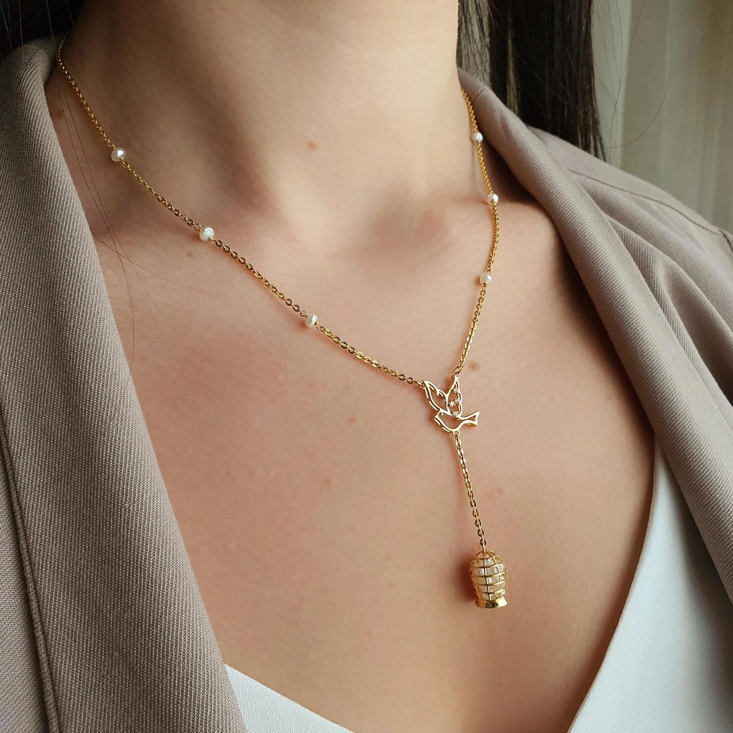 22k Gold Necklace With Certified Bahraini Pearls And Natural Diamonds 6 22k Gold Necklace With Certified Bahraini Pearls And Natural Diamonds – Image 4