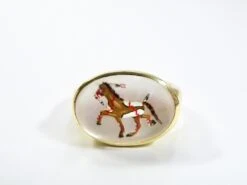 18K Reverse Crystal Mother Of Pearl Hand Painted Brown War Pony Ring 11 18K Reverse Crystal Mother Of Pearl Hand Painted Brown War Pony Ring -Mode Bijouterie Magasin P1010914 master