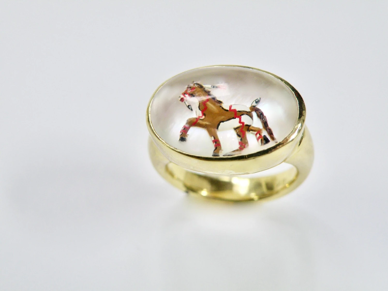 18K Reverse Crystal Mother Of Pearl Hand Painted Brown War Pony Ring 8 18K Reverse Crystal Mother Of Pearl Hand Painted Brown War Pony Ring – Image 6