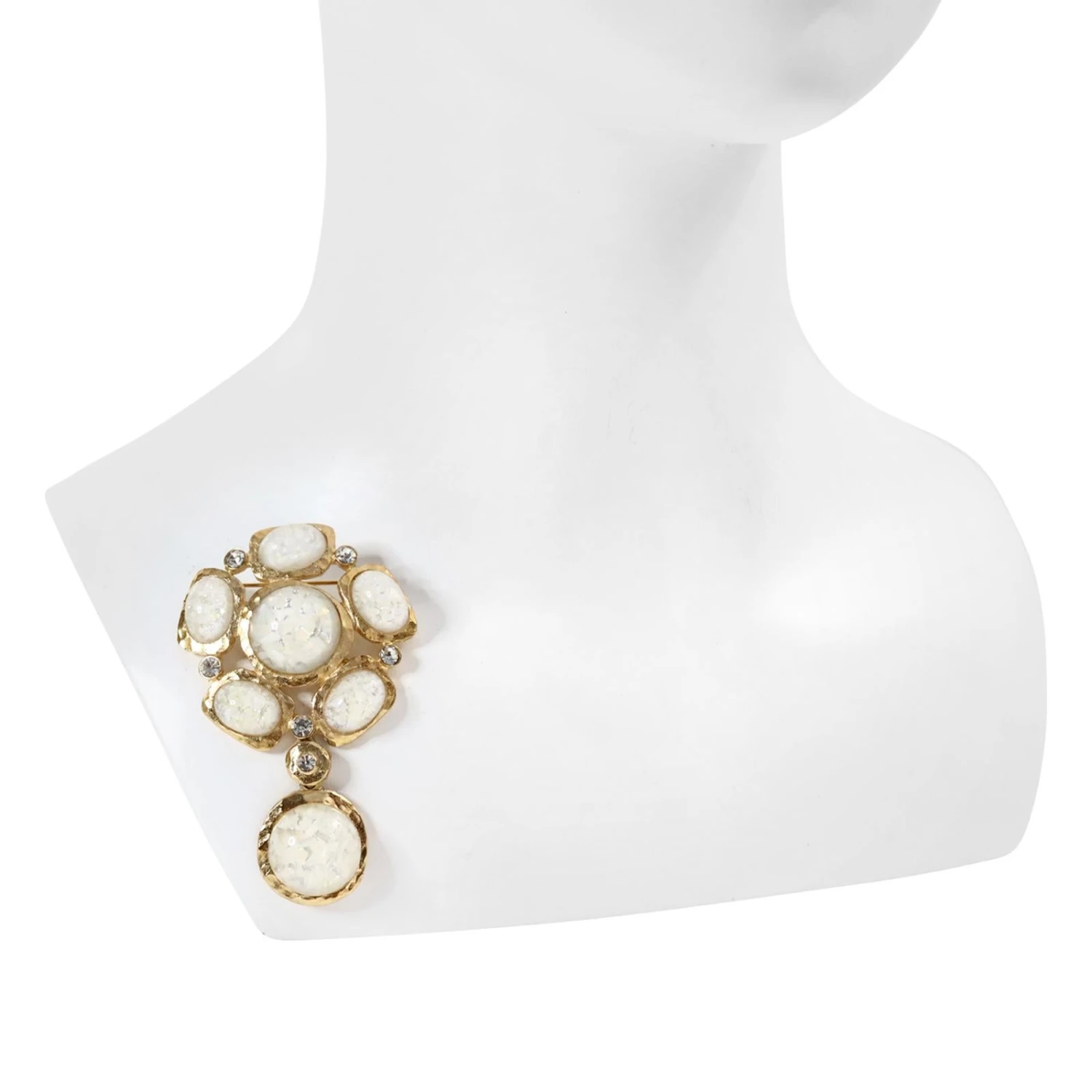 Collectible KJL Hamered Gold With Opal Cabochon Drop Brooch, Circa 2000s 7 Collectible KJL Hamered Gold With Opal Cabochon Drop Brooch, Circa 2000s – Image 5