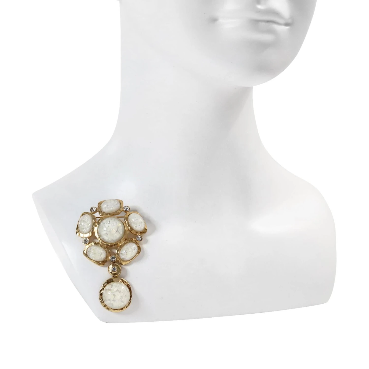 Collectible KJL Hamered Gold With Opal Cabochon Drop Brooch, Circa 2000s 9 Collectible KJL Hamered Gold With Opal Cabochon Drop Brooch, Circa 2000s – Image 7