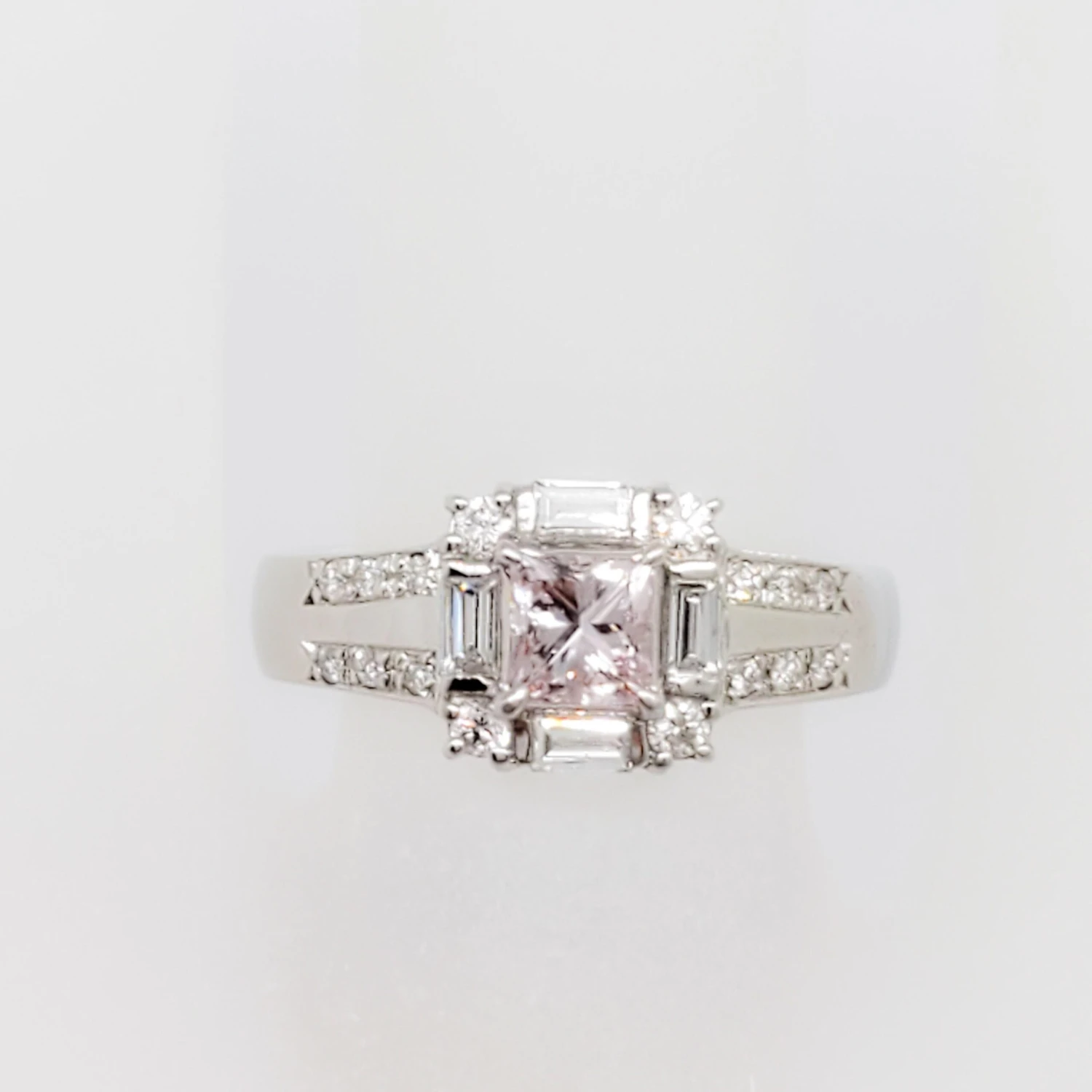 Unknown Estate Pink Diamond Princess Cut And White Diamond Engagement Ring In Platinum 7 Unknown Estate Pink Diamond Princess Cut And White Diamond Engagement Ring In Platinum – Image 5
