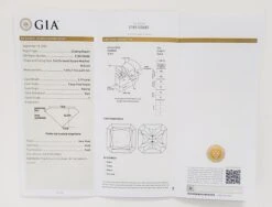 Unknown GIA Fancy Vivid Yellow Radiant And White Diamond Three Stone Ring 11 Unknown GIA Fancy Vivid Yellow Radiant And White Diamond Three Stone Ring -Mode Bijouterie Magasin PSX 20230329 060223 master