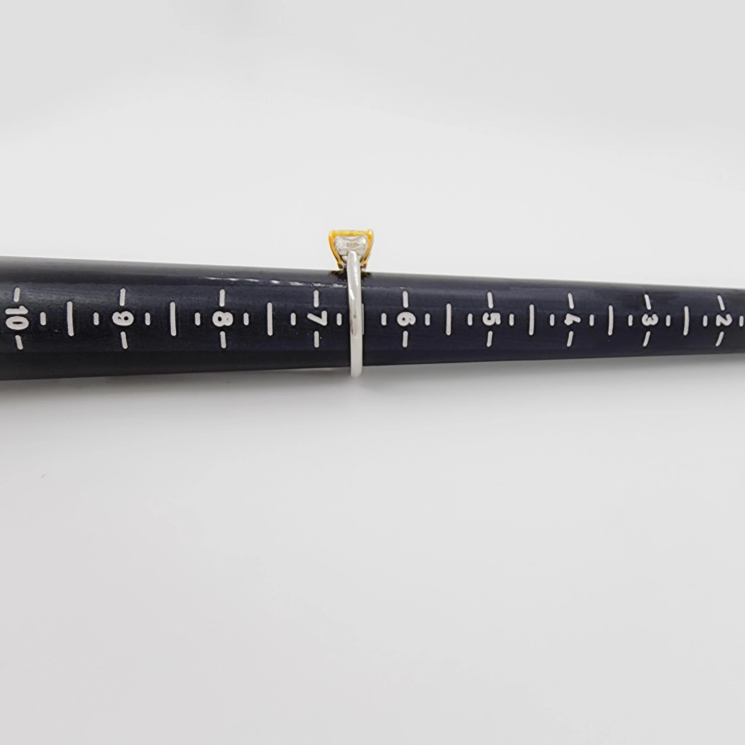 Unknown GIA Fancy Vivid Yellow Radiant And White Diamond Three Stone Ring 9 Unknown GIA Fancy Vivid Yellow Radiant And White Diamond Three Stone Ring – Image 7