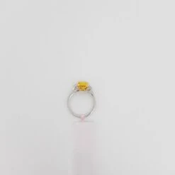 Unknown GIA Fancy Vivid Yellow Radiant And White Diamond Three Stone Ring 14 Unknown GIA Fancy Vivid Yellow Radiant And White Diamond Three Stone Ring -Mode Bijouterie Magasin PSX 20230329 060347 master