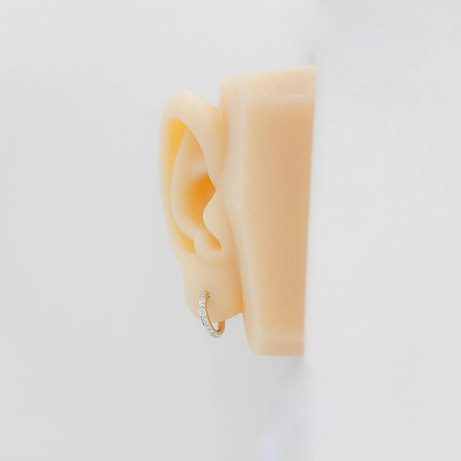 Unknown White Diamond Chandelier Earrings In 18k White Gold 7 Unknown White Diamond Chandelier Earrings In 18k White Gold – Image 5