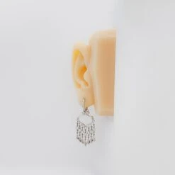 Unknown White Diamond Chandelier Earrings In 18k White Gold 14 Unknown White Diamond Chandelier Earrings In 18k White Gold -Mode Bijouterie Magasin PSX 800 master