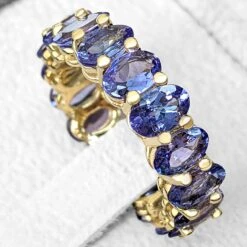 No Reserve, 6.60 Carat Natural Tanzanite Eternity Band 14 Karat Yellow Gold Ring -Mode Bijouterie Magasin PXL 20221205 132400644 master