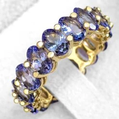 No Reserve, 6.60 Carat Natural Tanzanite Eternity Band 14 Karat Yellow Gold Ring -Mode Bijouterie Magasin PXL 20221205 132442390 master