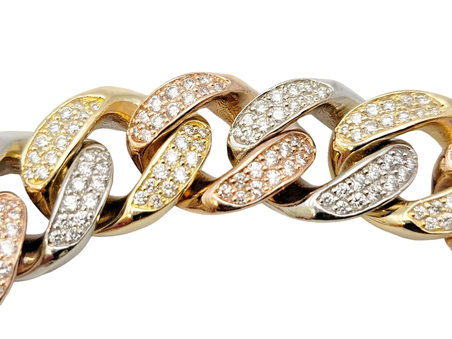 Unknown Tri-Tone Unisex Cuban Link Pave Diamond Bracelet In 14 Karat Gold 7 Unknown Tri-Tone Unisex Cuban Link Pave Diamond Bracelet In 14 Karat Gold – Image 5