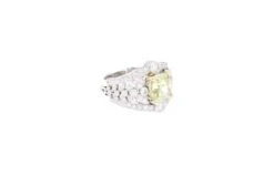 GIA Certified 3.15 Carats Fancy Brownish Greenish Yellow Diamond Ring -Mode Bijouterie Magasin PhotoRoom 20230614 104448 master