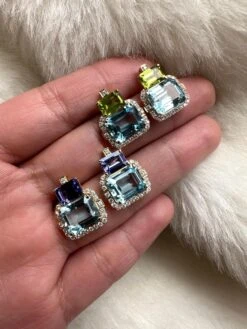 Goshwara 2 Stone Tanzanite And Blue Topaz With Diamonds Earrings 9 Goshwara 2 Stone Tanzanite And Blue Topaz With Diamonds Earrings -Mode Bijouterie Magasin Photo Jun 13 2023 13 52 53 master