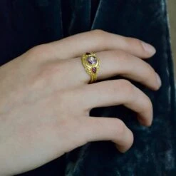 Kent Raible's Bespoke 18k Gold Pink Sapphire, Ruby And Diamond Cocktail Ring -Mode Bijouterie Magasin Pink Torus1 master