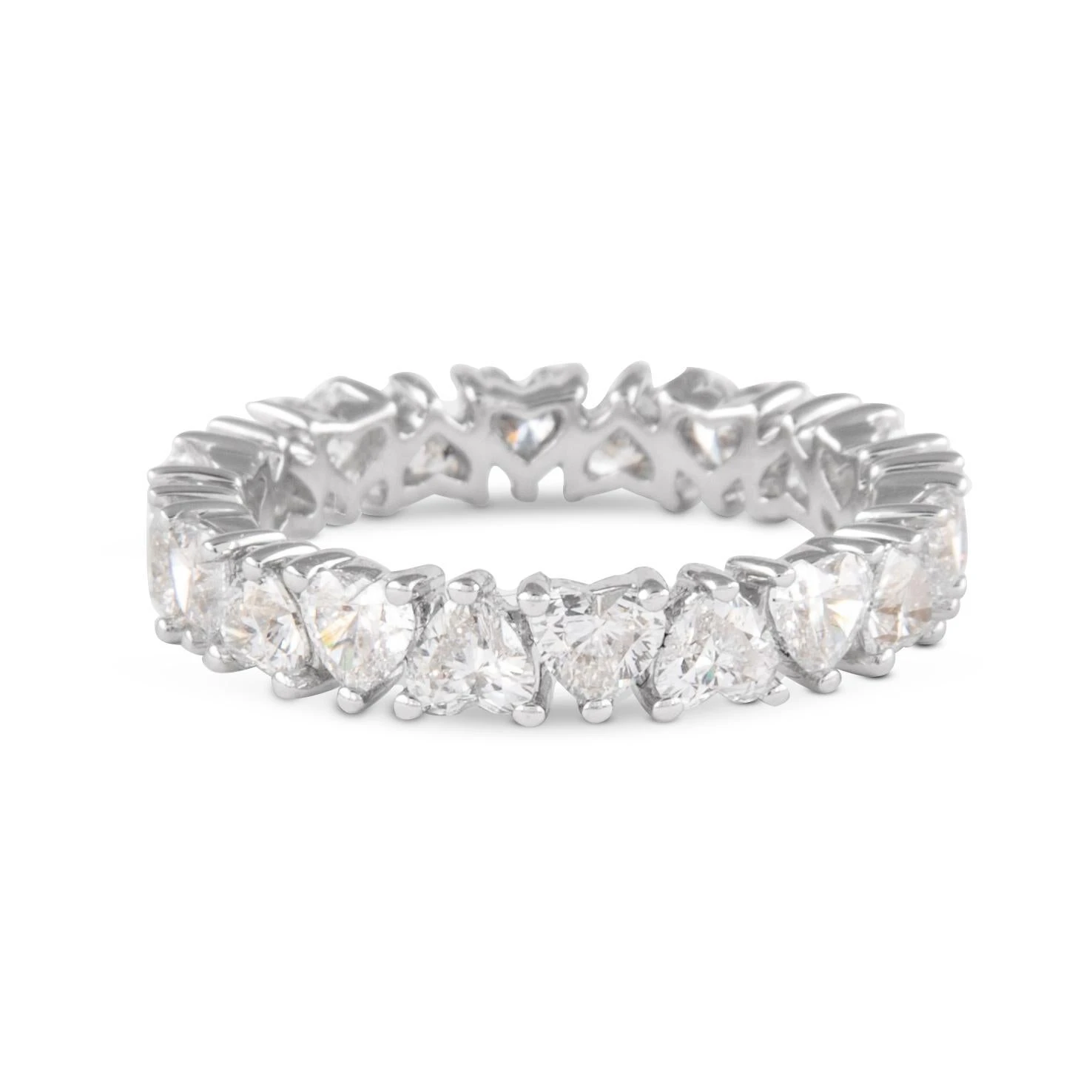 Alexander 2.82 Carat Heart Diamond D-F VVS Eternity Band 18k White Gold 4 Alexander 2.82 Carat Heart Diamond D-F VVS Eternity Band 18k White Gold – Image 2