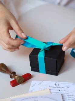 Dragon Bracelet Sterling Silver Gray Diamonds Turquoise Design -Mode Bijouterie Magasin Rossella Ugolini Packaging verde tiffany1 master