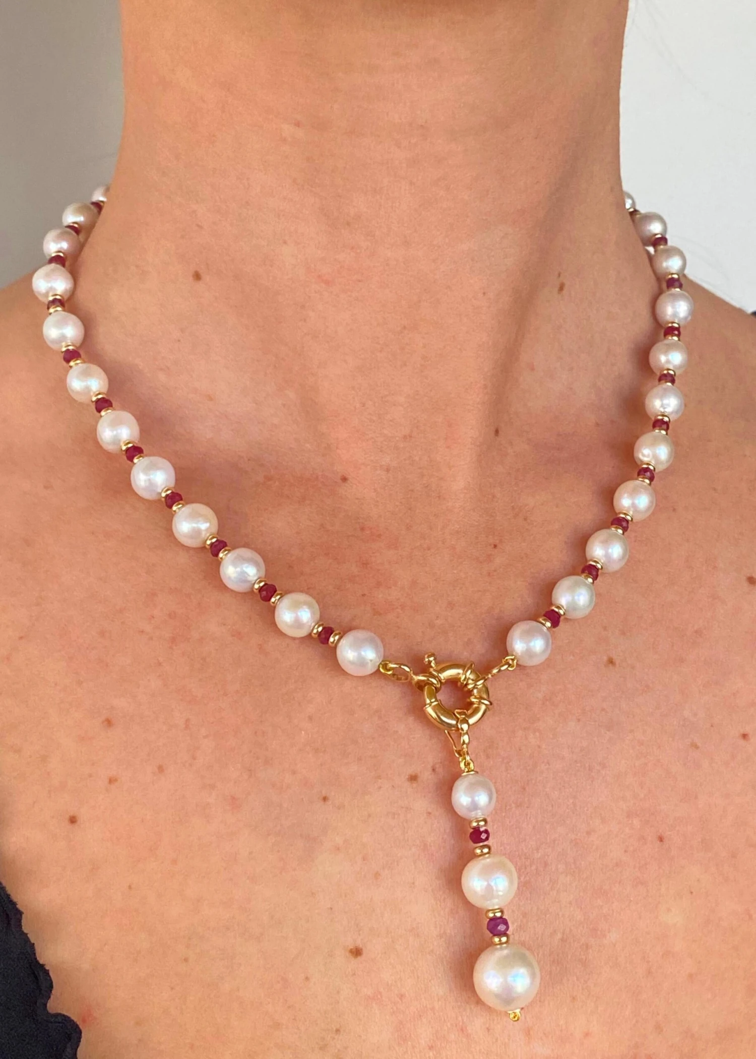 Marina J. Valentines Ruby, Pearl And Solid 14k Yellow Gold Necklace 6 Marina J. Valentines Ruby, Pearl And Solid 14k Yellow Gold Necklace – Image 4