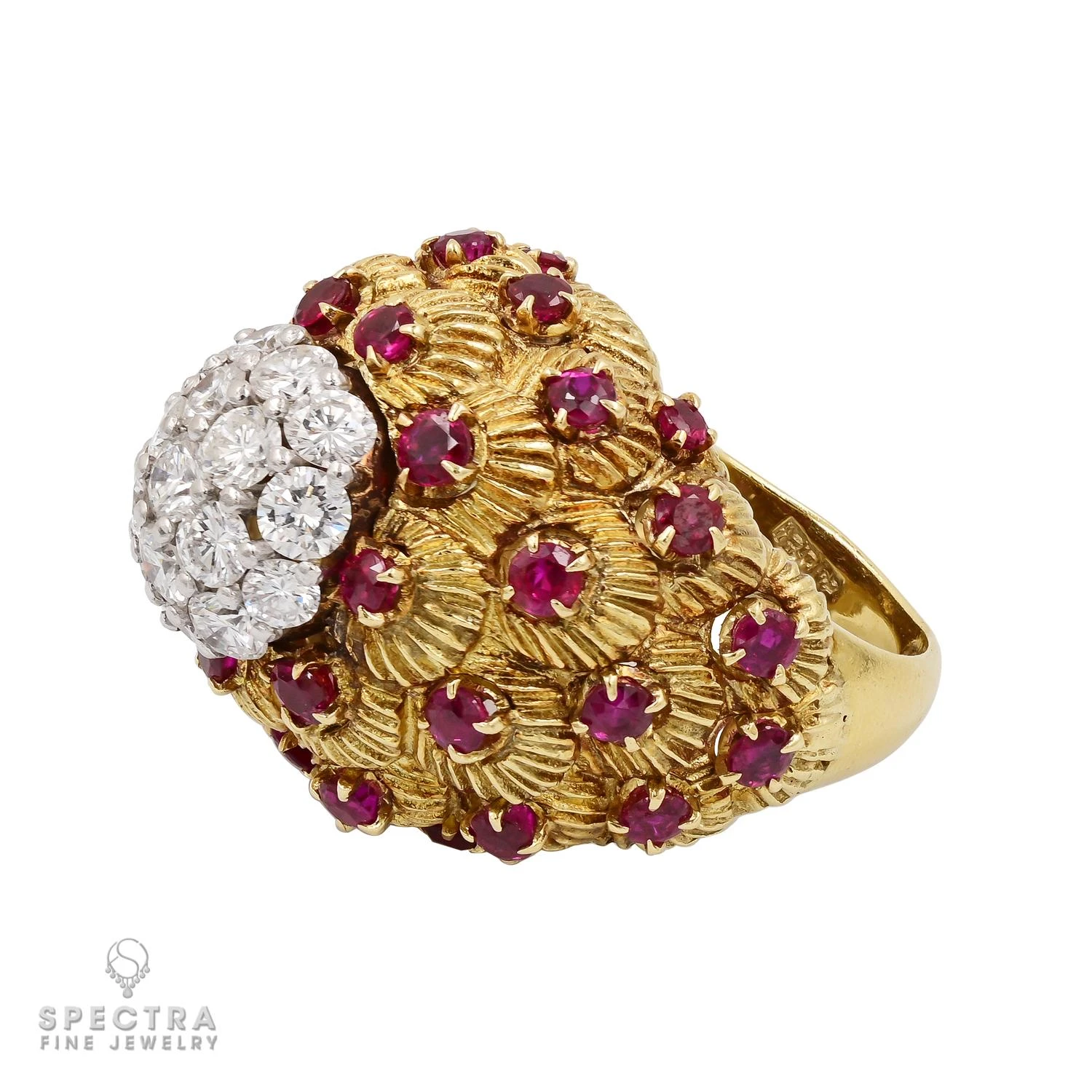 Unknown Set Of Ruby And Diamond Gold Jewelry 10 Unknown Set Of Ruby And Diamond Gold Jewelry – Image 8
