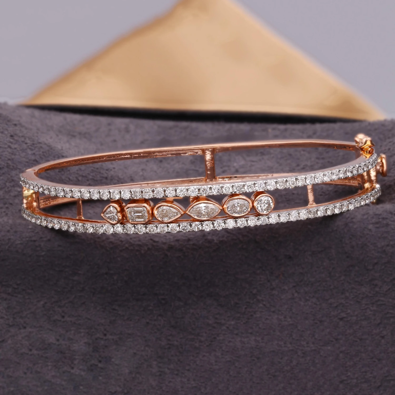 2.30 Carat SI Clarity HI Color Diamond Wedding Bangle Bracelet 14k Rose Gold 5 2.30 Carat SI Clarity HI Color Diamond Wedding Bangle Bracelet 14k Rose Gold – Image 3