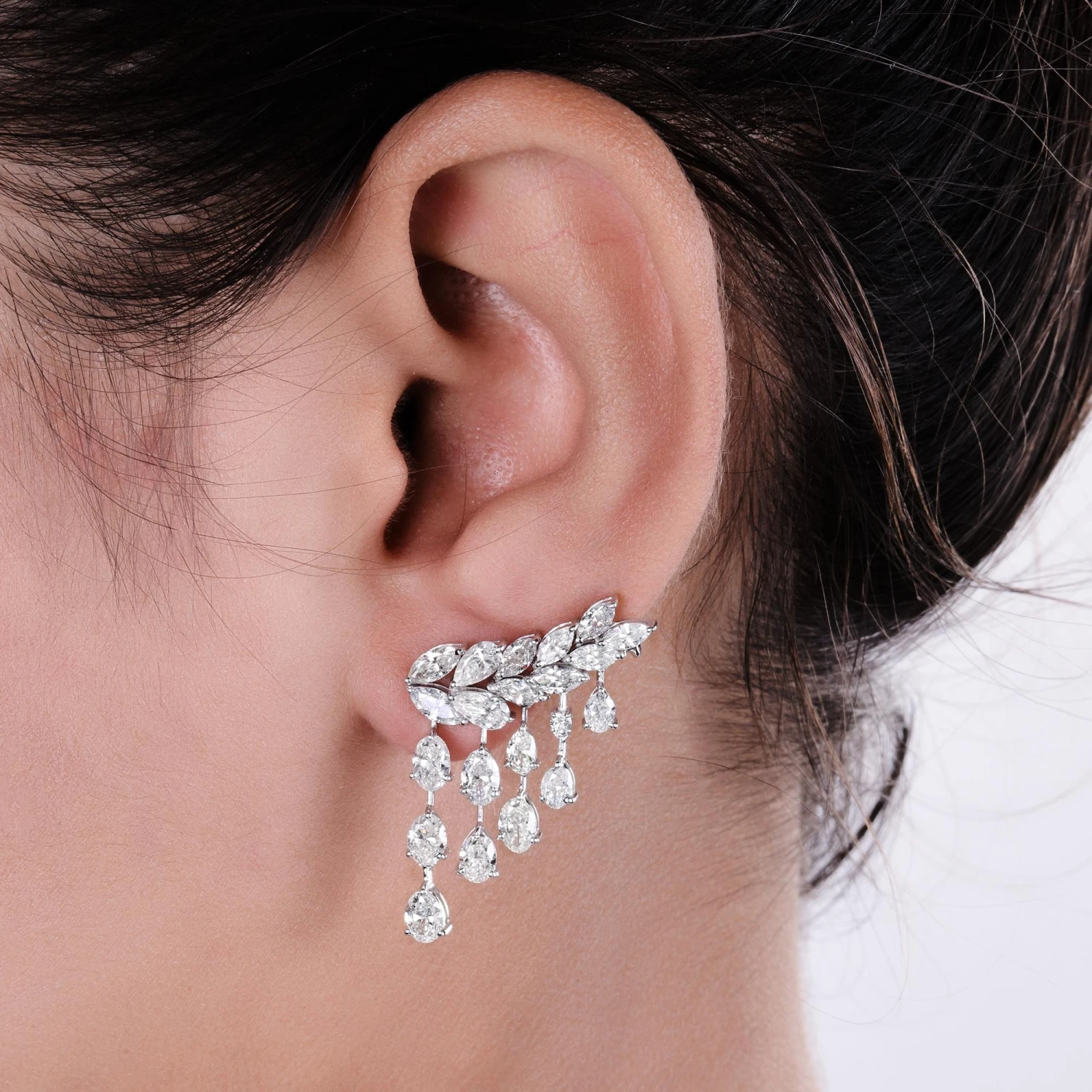 6.72 Carat Oval Pear & Marquise Diamond Ear Cuff Earrings 18 Karat White Gold 8 6.72 Carat Oval Pear & Marquise Diamond Ear Cuff Earrings 18 Karat White Gold – Image 6