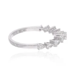 0.52 Carat Emerald & Pear Diamond Half Eternity Band Ring 18 Karat White Gold 11 0.52 Carat Emerald & Pear Diamond Half Eternity Band Ring 18 Karat White Gold -Mode Bijouterie Magasin SER 23665 2 master