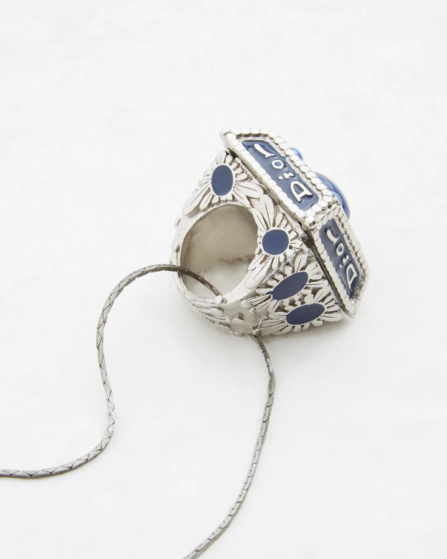 Christian Dior By John Galliano Lapis Lazuli Gemstone Ring, Fw 2002 7 Christian Dior By John Galliano Lapis Lazuli Gemstone Ring, Fw 2002 – Image 5