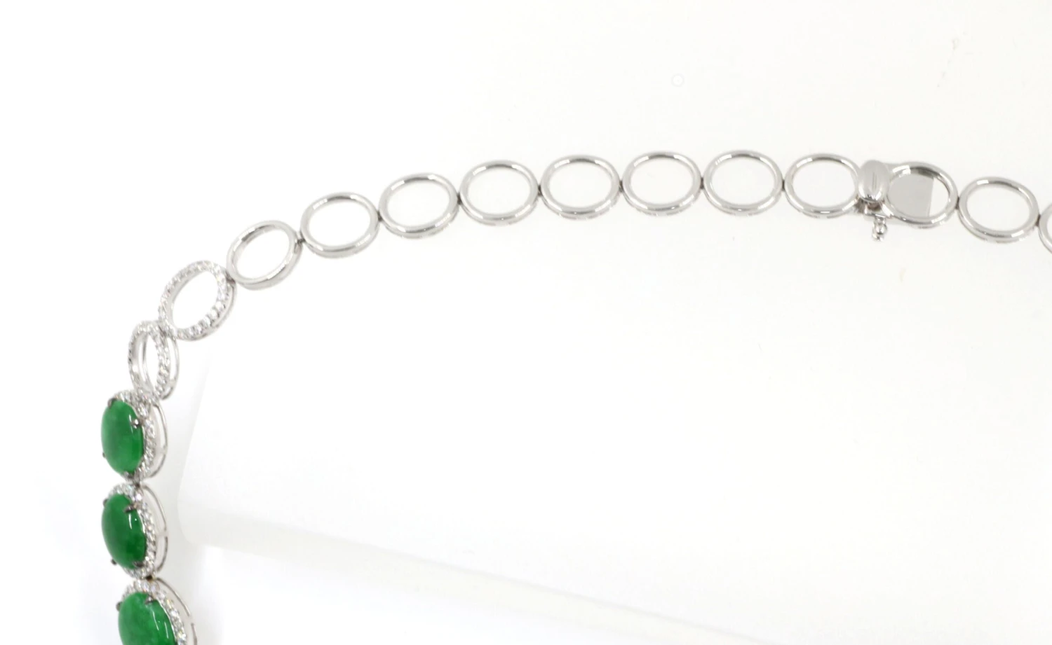 Vintage Apple Green Color Jadeite Jade Diamond Necklace In 18 Karat White Gold 8 Vintage Apple Green Color Jadeite Jade Diamond Necklace In 18 Karat White Gold – Image 6