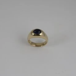 Oval Cabochon Amethyst 9k Yellow Gold Ring 12 Oval Cabochon Amethyst 9k Yellow Gold Ring -Mode Bijouterie Magasin SR1030 9ct Yellow Gold Oval Cabochon Amethyst Ring 5 master