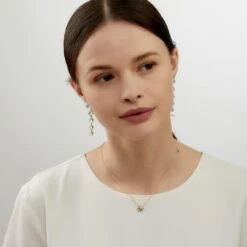 Syna Yellow Gold Flower Necklace With Diamonds 7 Syna Yellow Gold Flower Necklace With Diamonds -Mode Bijouterie Magasin SYNA N55647CDIA M1 master