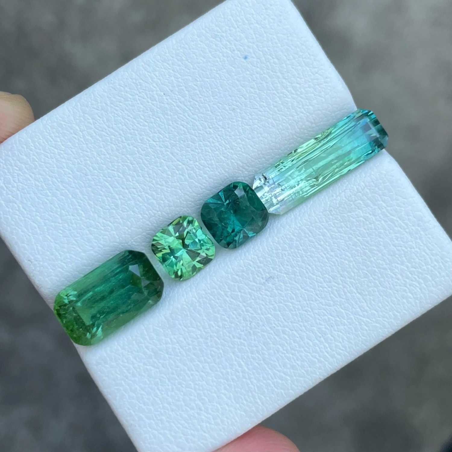 Spectacular Multicolor Natural Tourmaline Gems 10.85 Carats Tourmaline Rings 4 Spectacular Multicolor Natural Tourmaline Gems 10.85 Carats Tourmaline Rings – Image 2