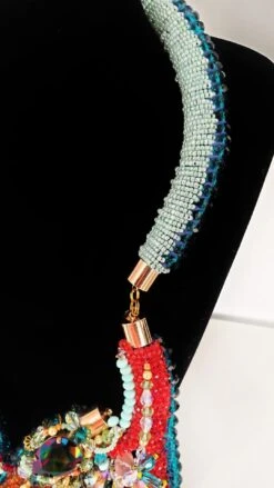 Swarovski Crystal Multi-Beaded Embellished Paisley Necklace -Mode Bijouterie Magasin Swarovski Crystal MultibeadedEmbellished Paisely Necklace master